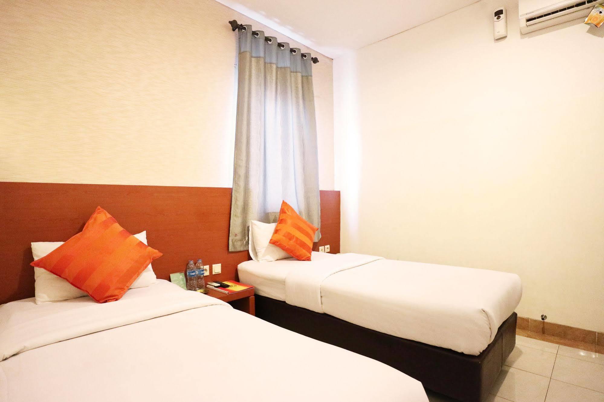 Mirah Hotel جاكرتا المظهر الخارجي الصورة